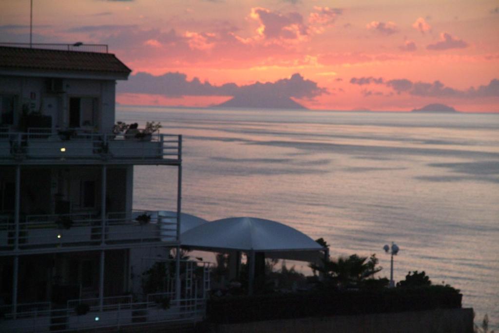 Hotel Valemare Tropea Exterior foto